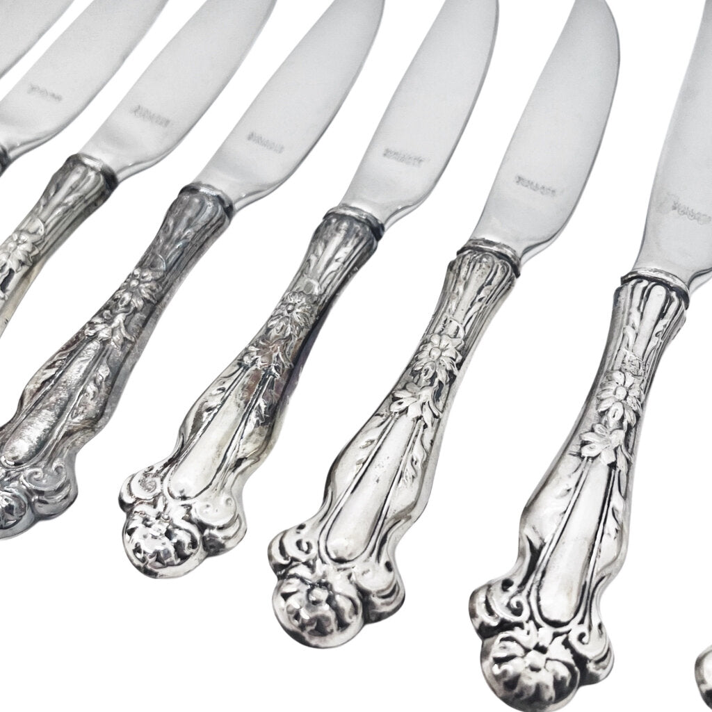 8 Wallace Sterling Steak Knives