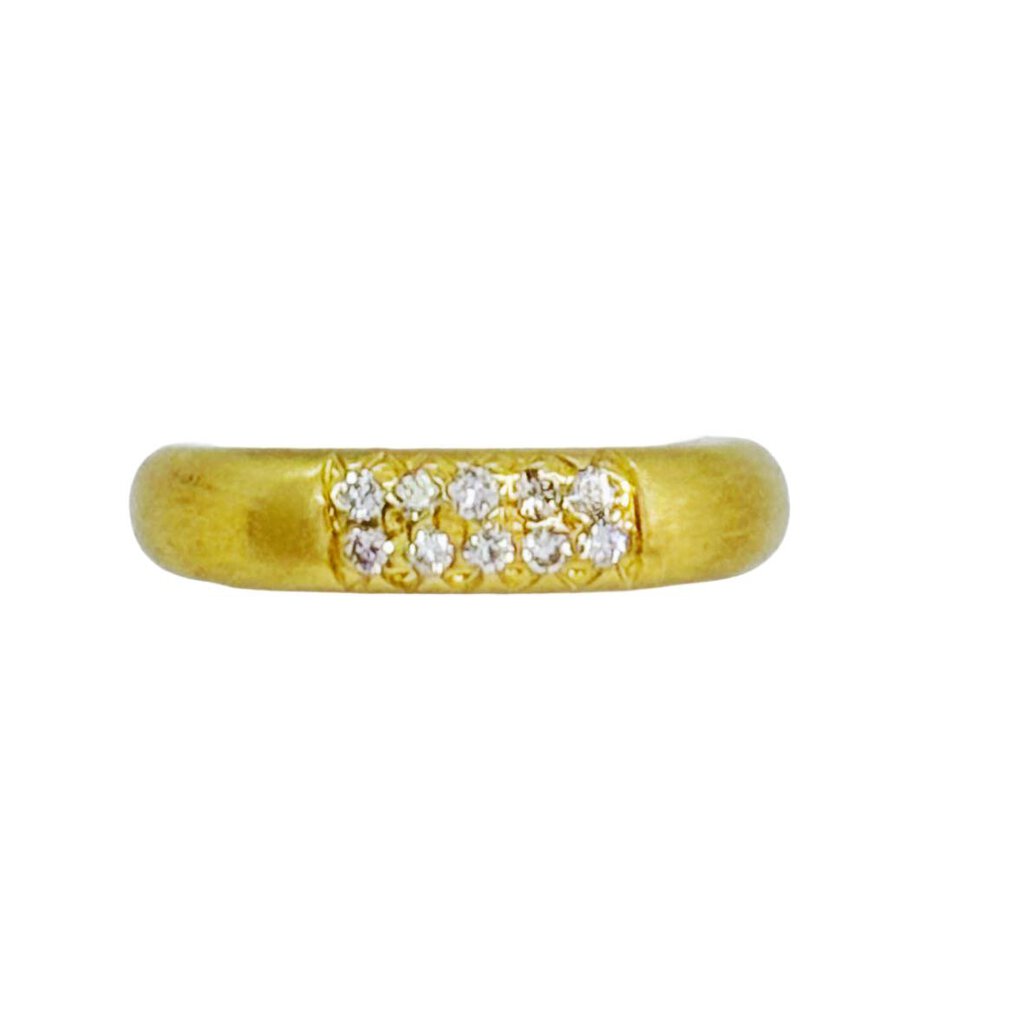 Marlene Stowe 18Kt Gold Ring w/ Diamonds
