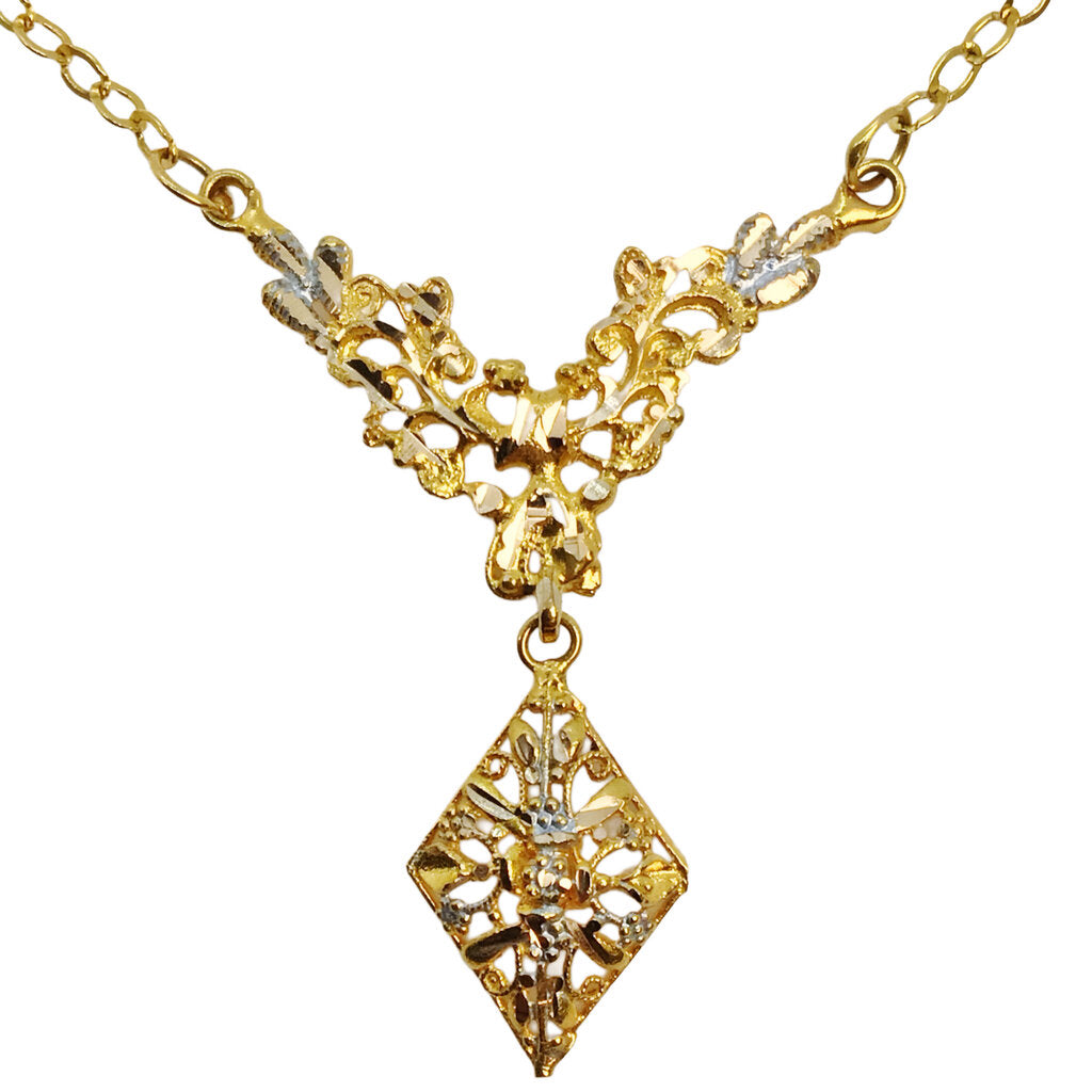 18Kt Gold Chain Necklace w. Pendant