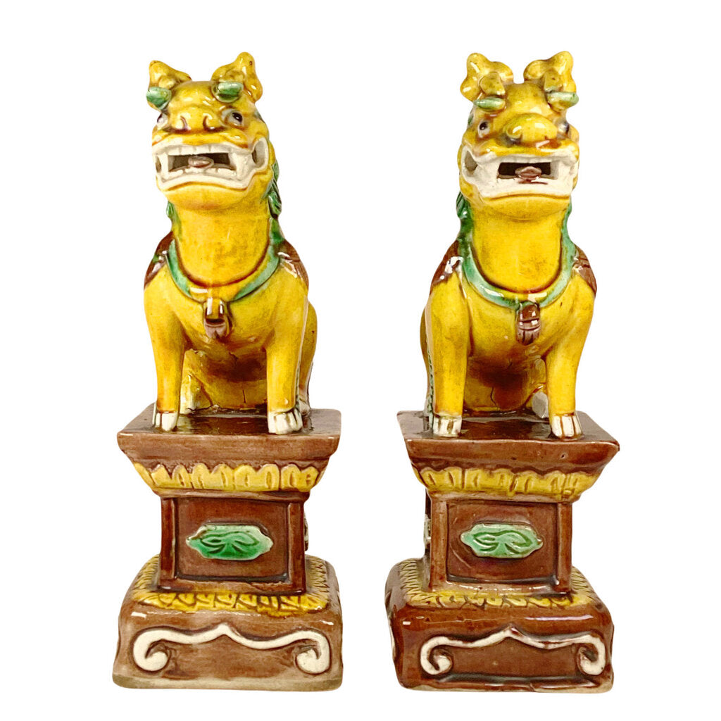 Sancai Glazed Foo Dog Pair. Early 20th c.