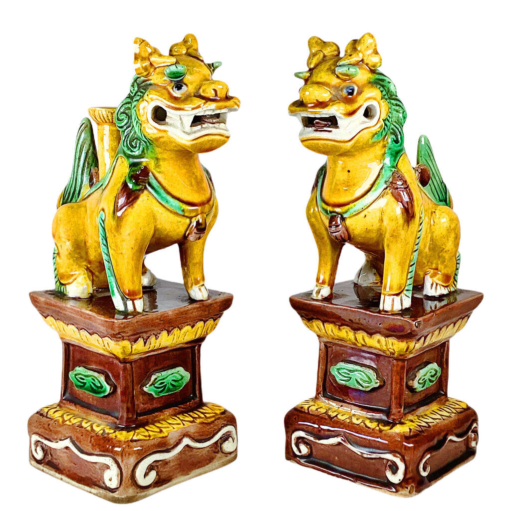 Sancai Glazed Foo Dog Pair. Early 20th c.