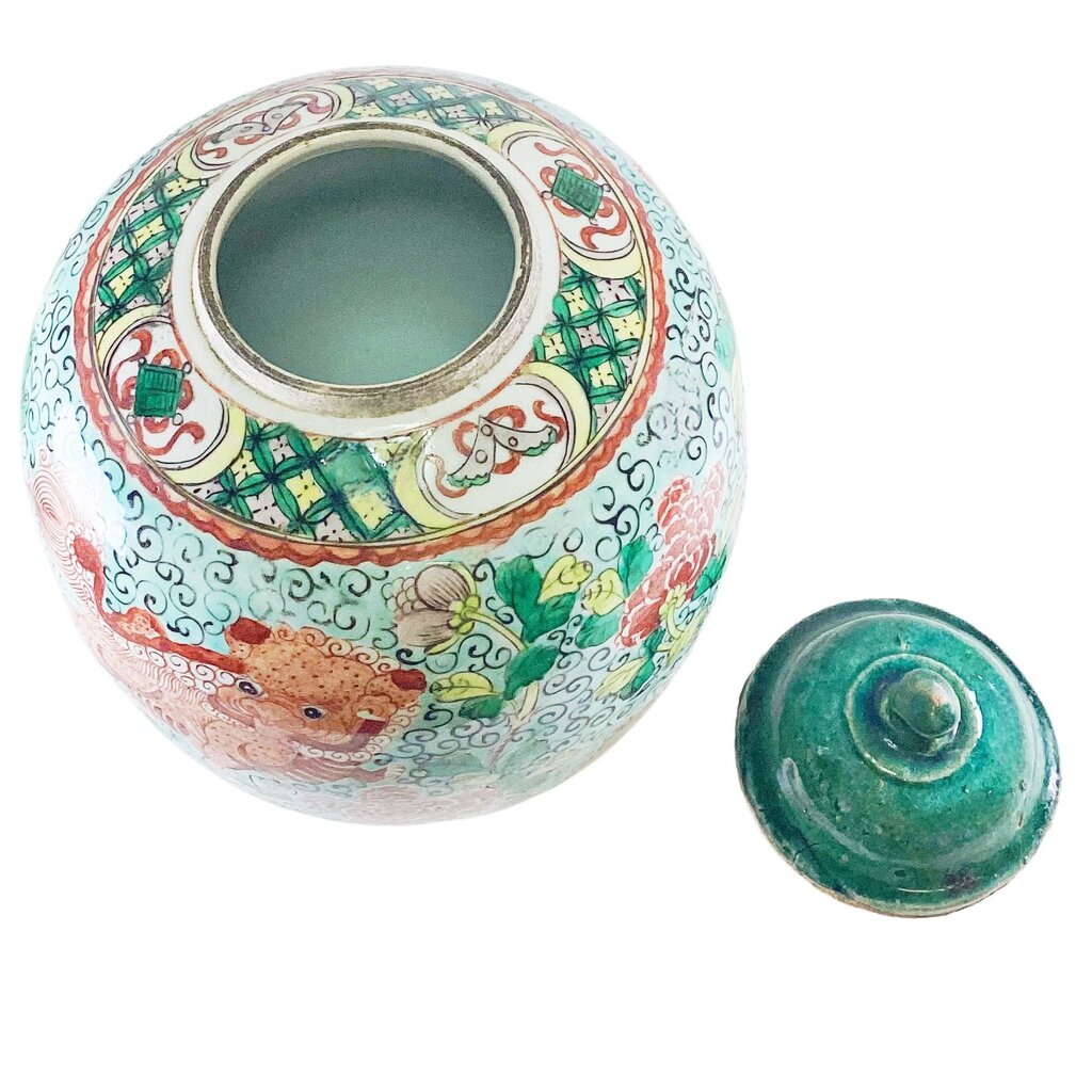 Chinese Export Ginger Jar w Dragons