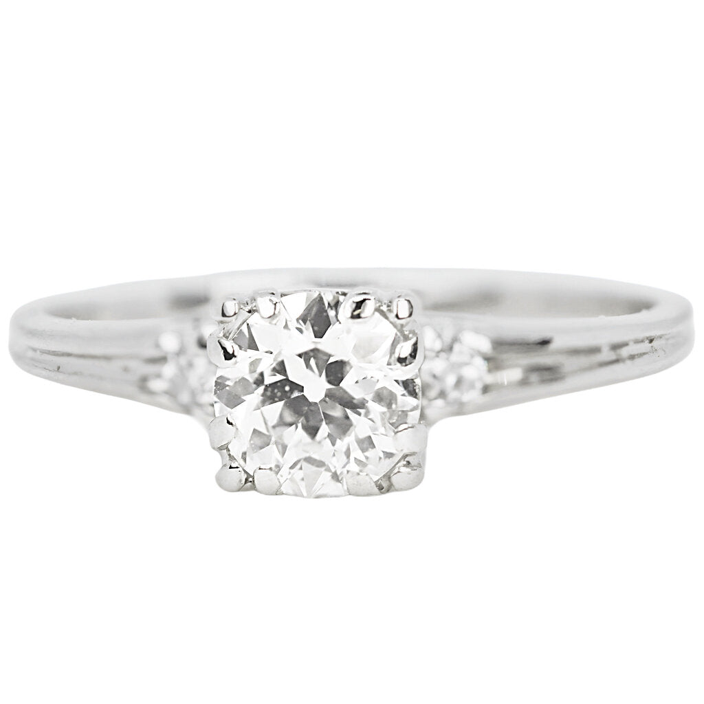 Diamond Ring Set w. 0.75 Carat Stone Mounted in Platinum w. Small Diamond Shoulders