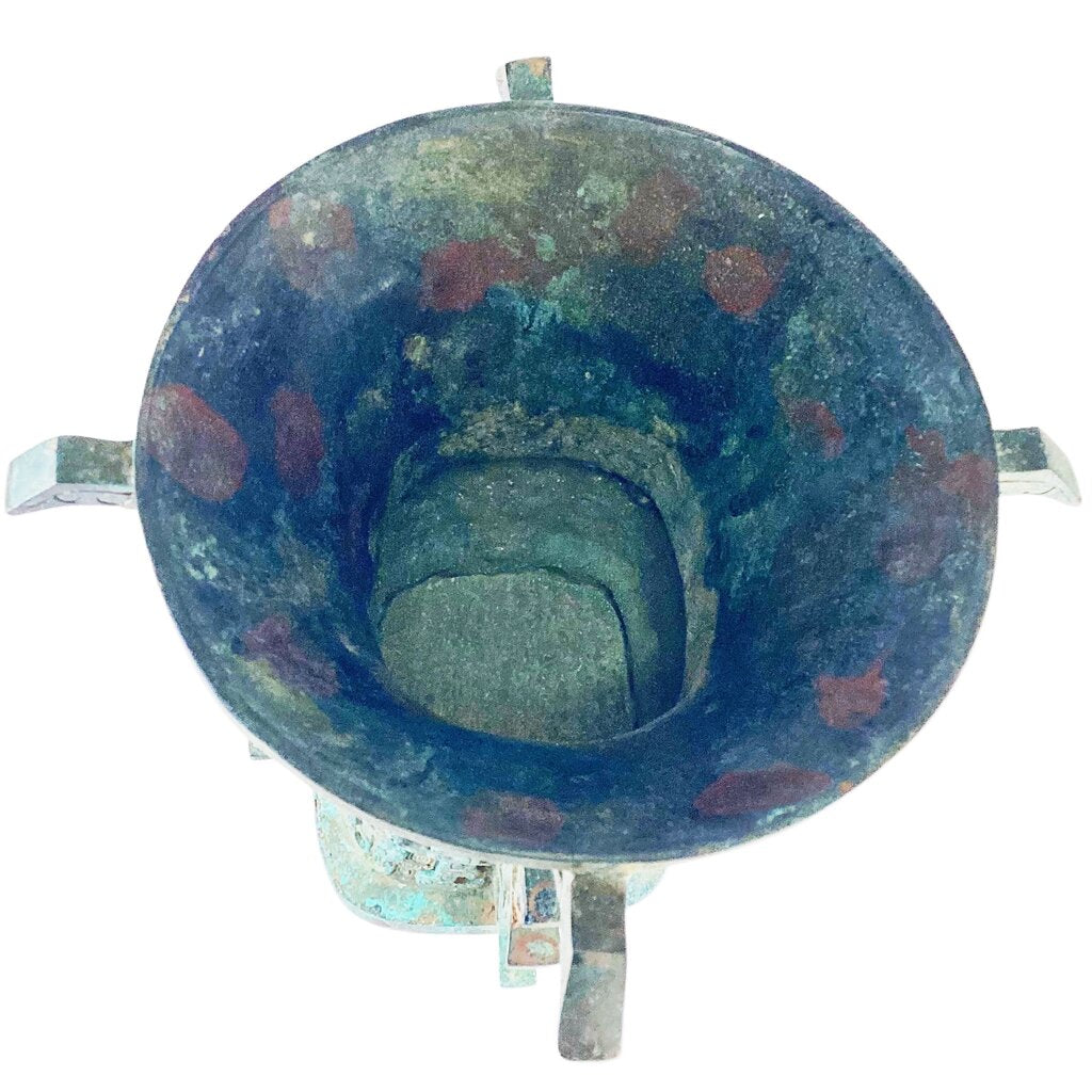 Archaic Bronze He Zun (Wine Vessel)
