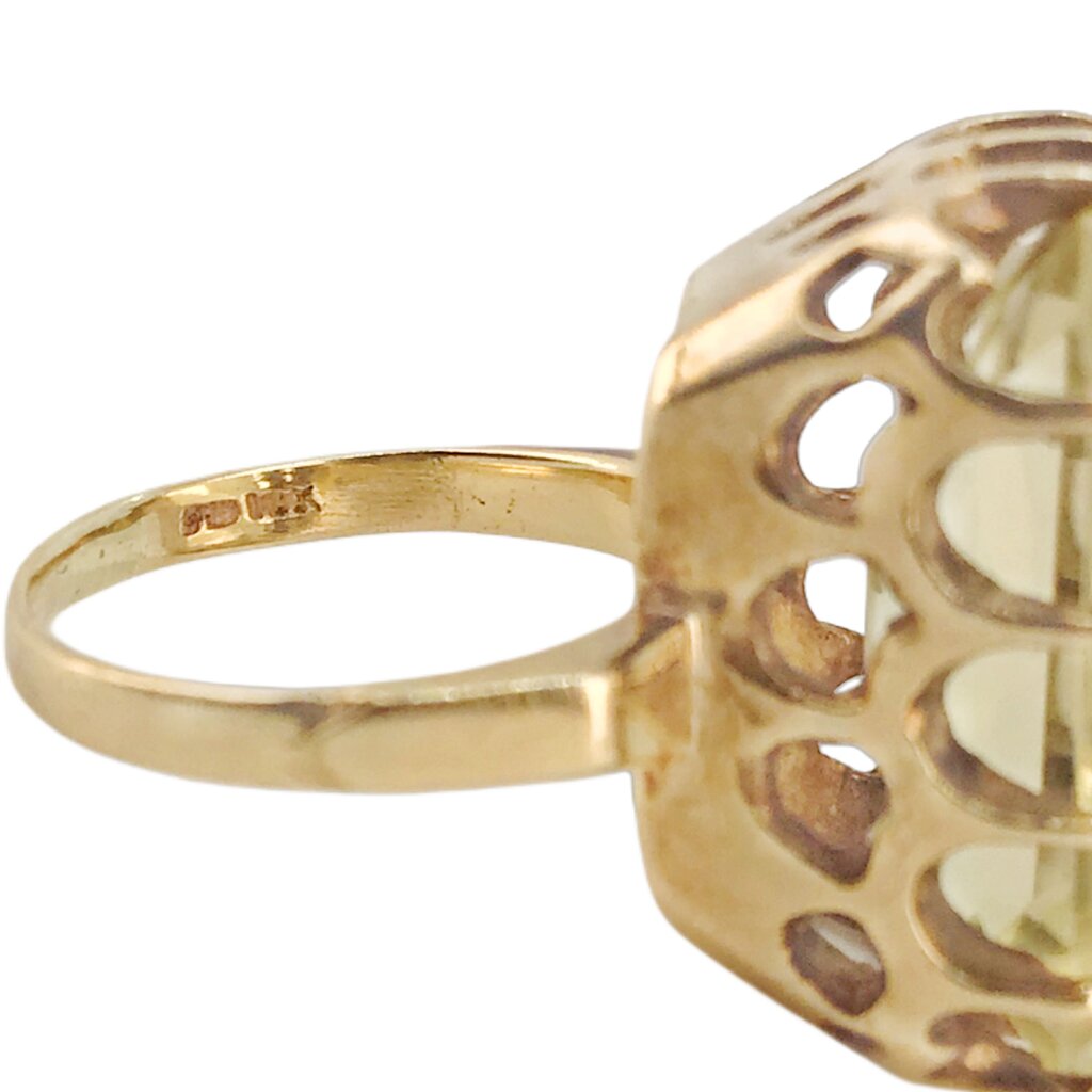Quartz Ring Mounted in 10Kt