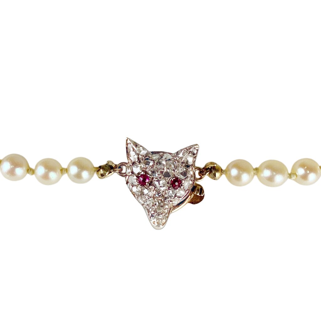 Pearl Necklace w Diamond & Ruby Fox Clasp Mounted in 14Kt Gold