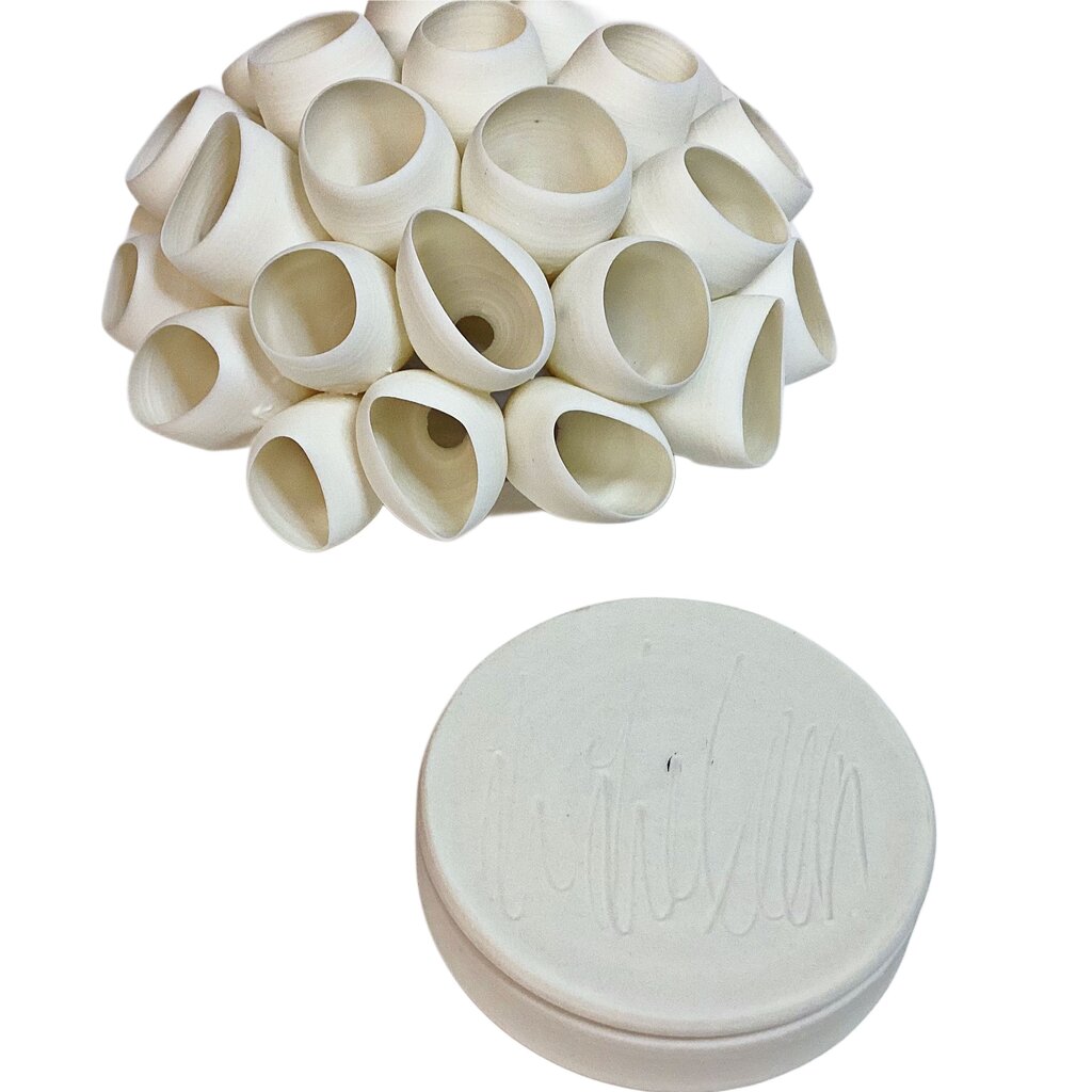 Lilach Lotan. Porcelain Coral Reef Tealight