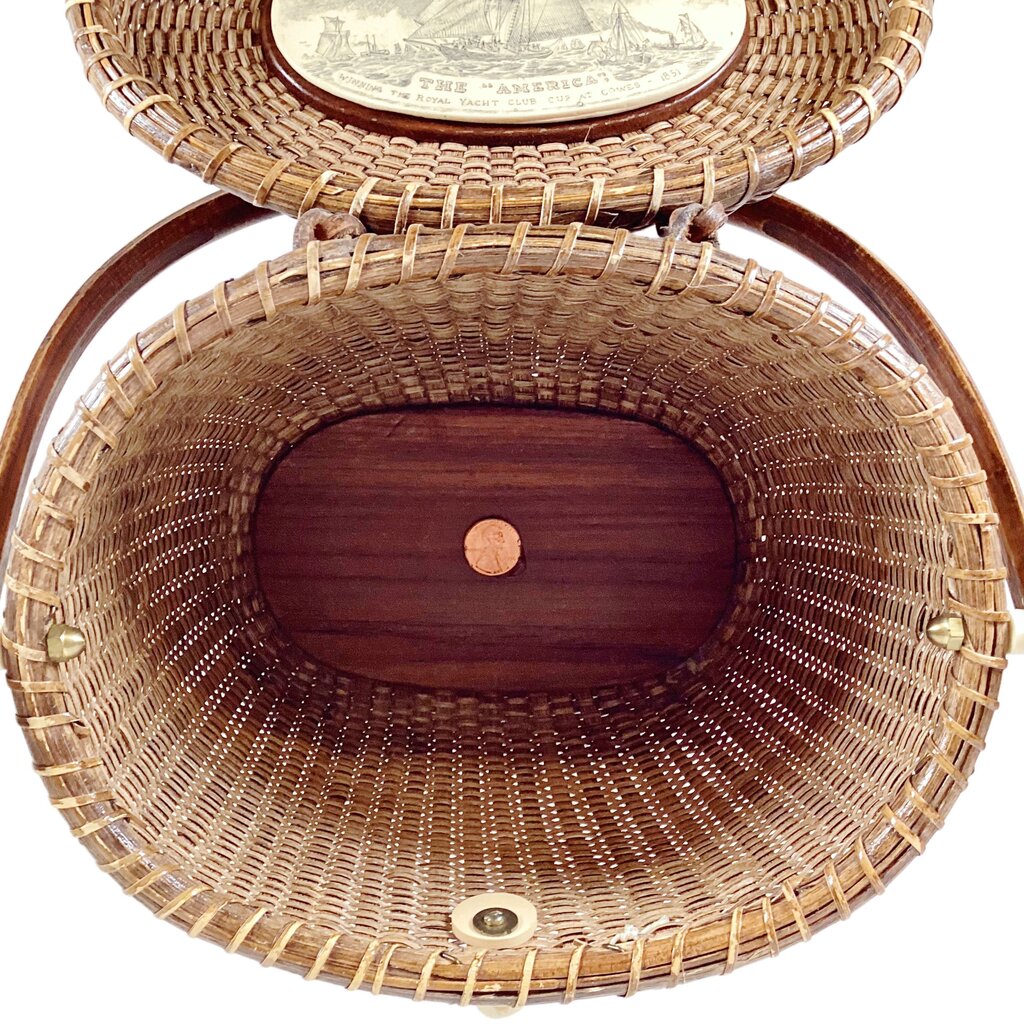 Nantucket Basket Purse Signed "Farnum"