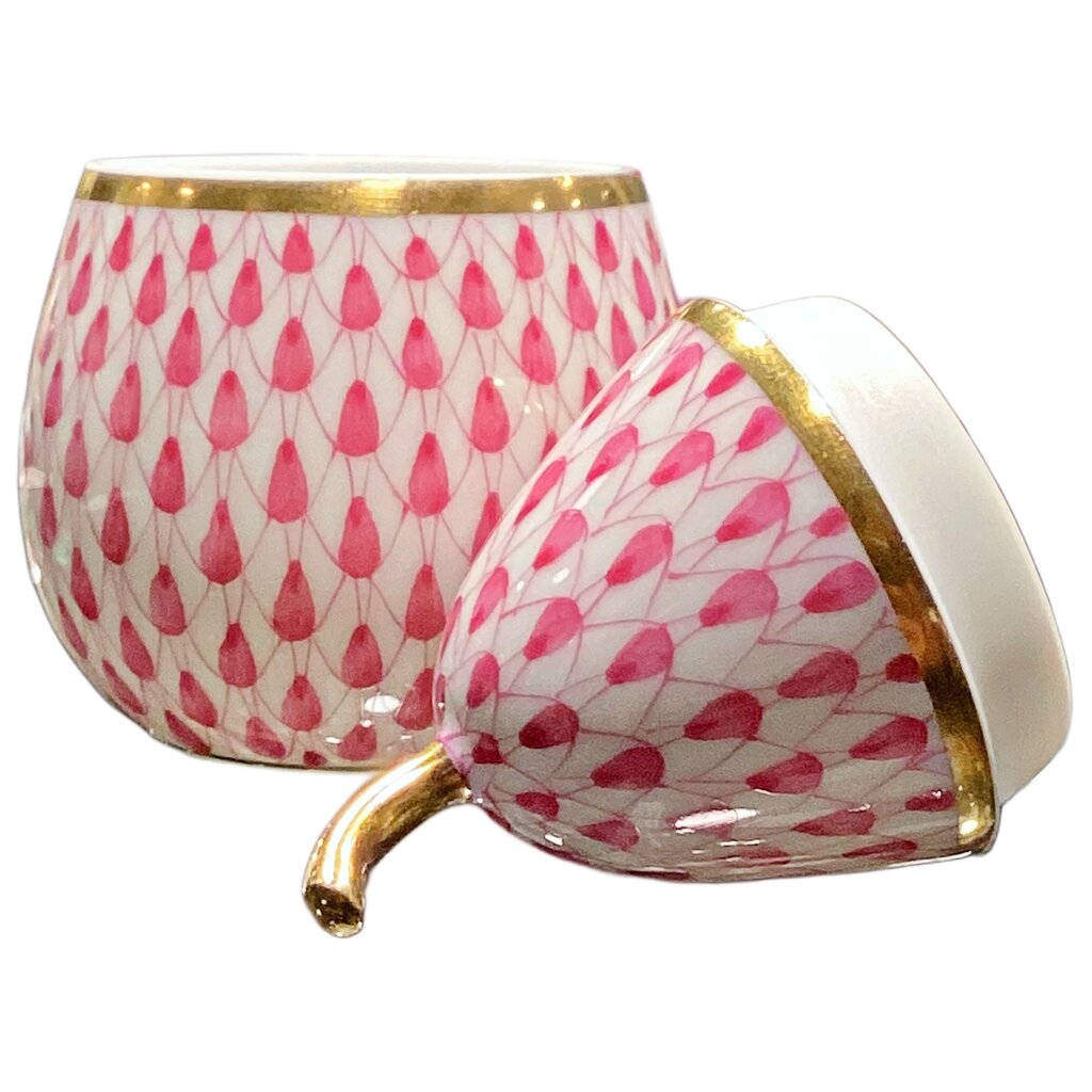 Herend Pink Pear Box w Lid