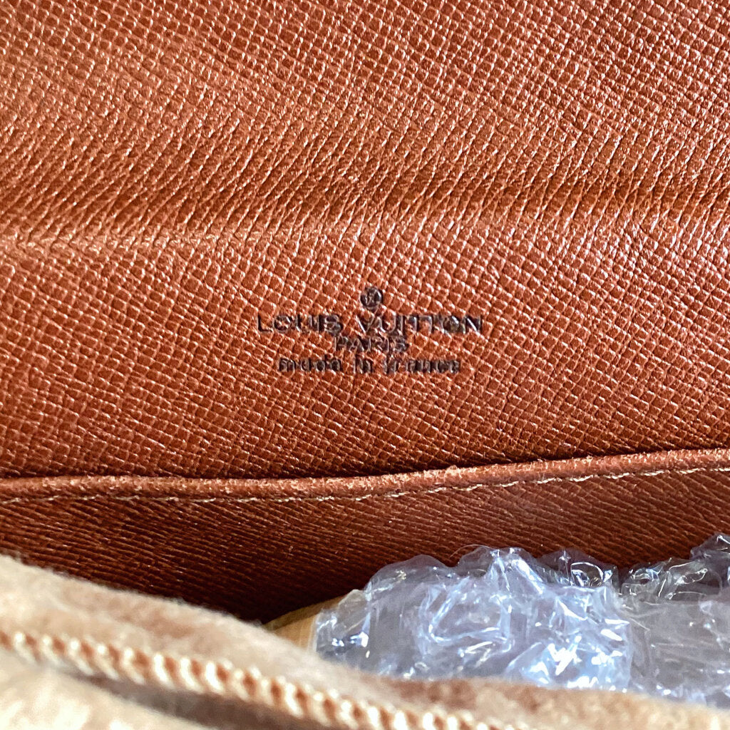 Louis Vuitton Vintage Clutch (Orig. $1685) - Opportunity Shop DC