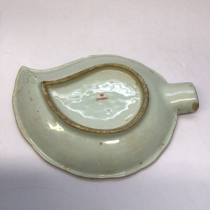 Early 20th c. Chinese Export Famille Rose Leaf Dish