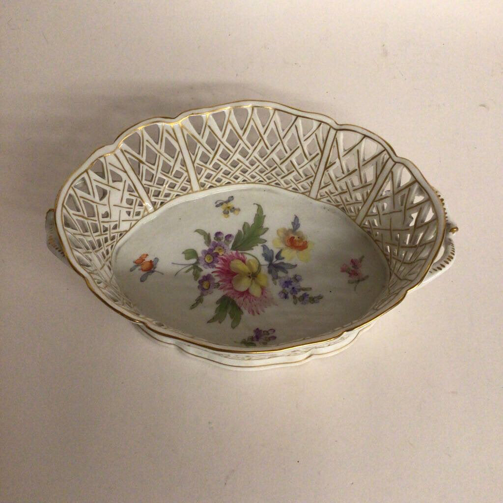 Nymphenburg Reticulated Basket, ca. 1895-1910