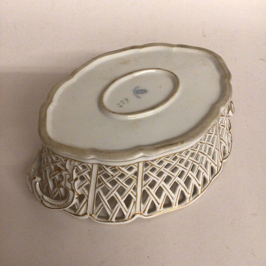 Nymphenburg Reticulated Basket, ca. 1895-1910