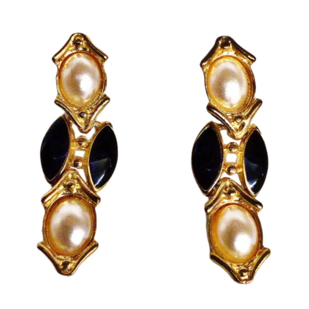 Pair of Earrings with Faux Pearl and Black Stones