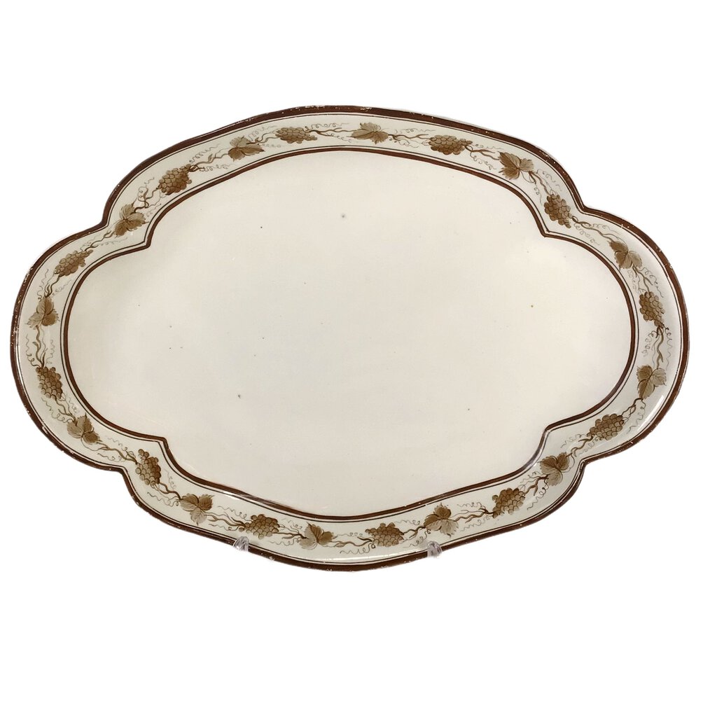 ~1800 Wedgwood Creamware Sweetmeat Tray, Grapevines