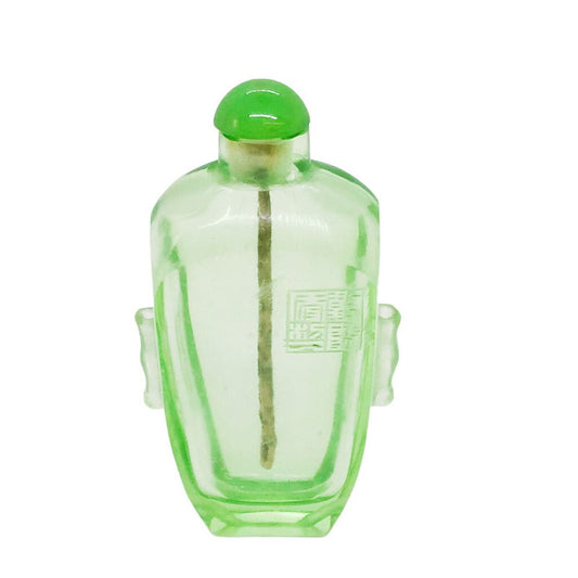 Chinese plain clear green snuff bottle