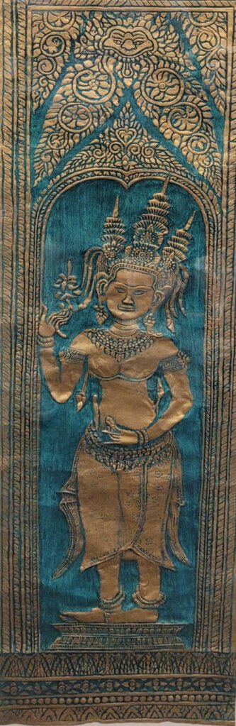Thai Woman Temple Rubbing
