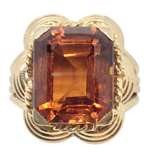 French18Kt Gold & Citrine Ring