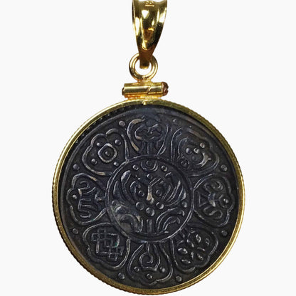 18Kt Pendant Mount Set w. Blackened Metal Medallion