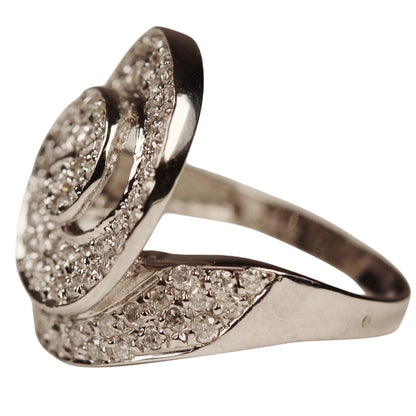 Diamond Ring in 18Kt White Gold