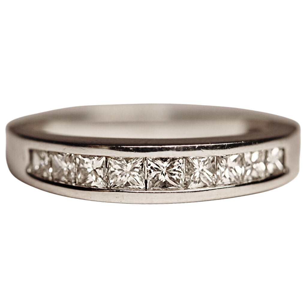 Diamond Ring in 14Kt White Gold