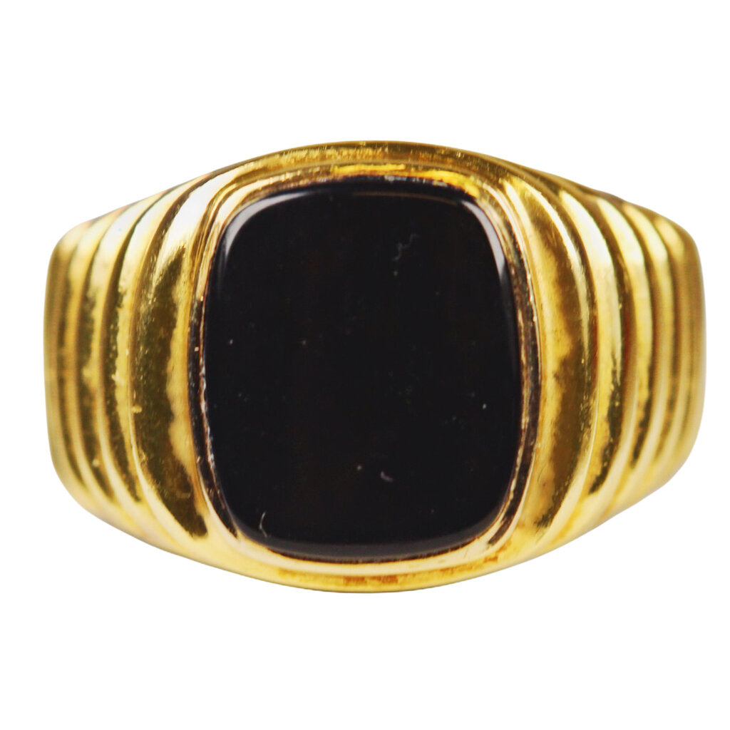 14Kt Gold Ring w. Grooved Shoulders & Onyx Slab