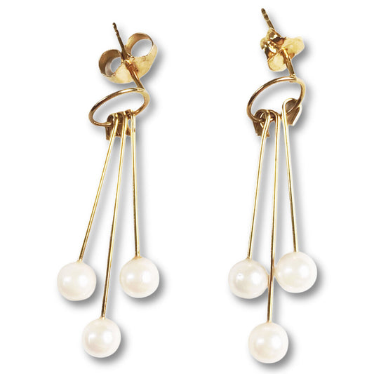 14Kt Gold & Cultured Pearl Earrings