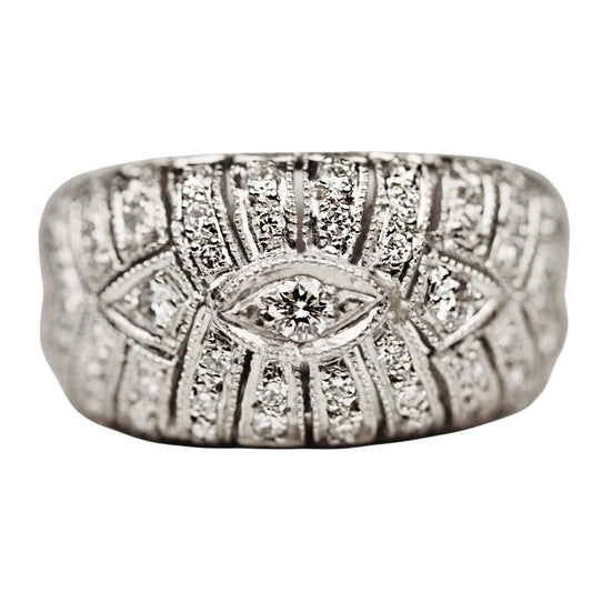 18Kt Gold & Diamond Art Deco Style Ring