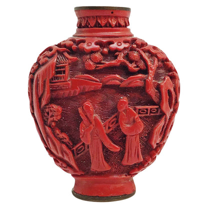 Antique Chinese Cinnabar Carved Snuff Bottle