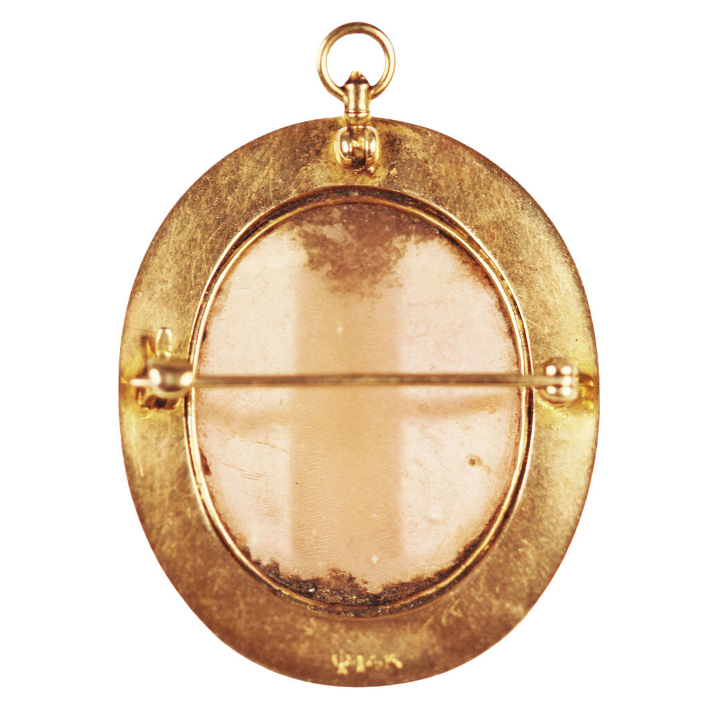 Domed Shell Cameo w. Classical Profile Mounted as a Brooch/Pendant in 14Kt Gold