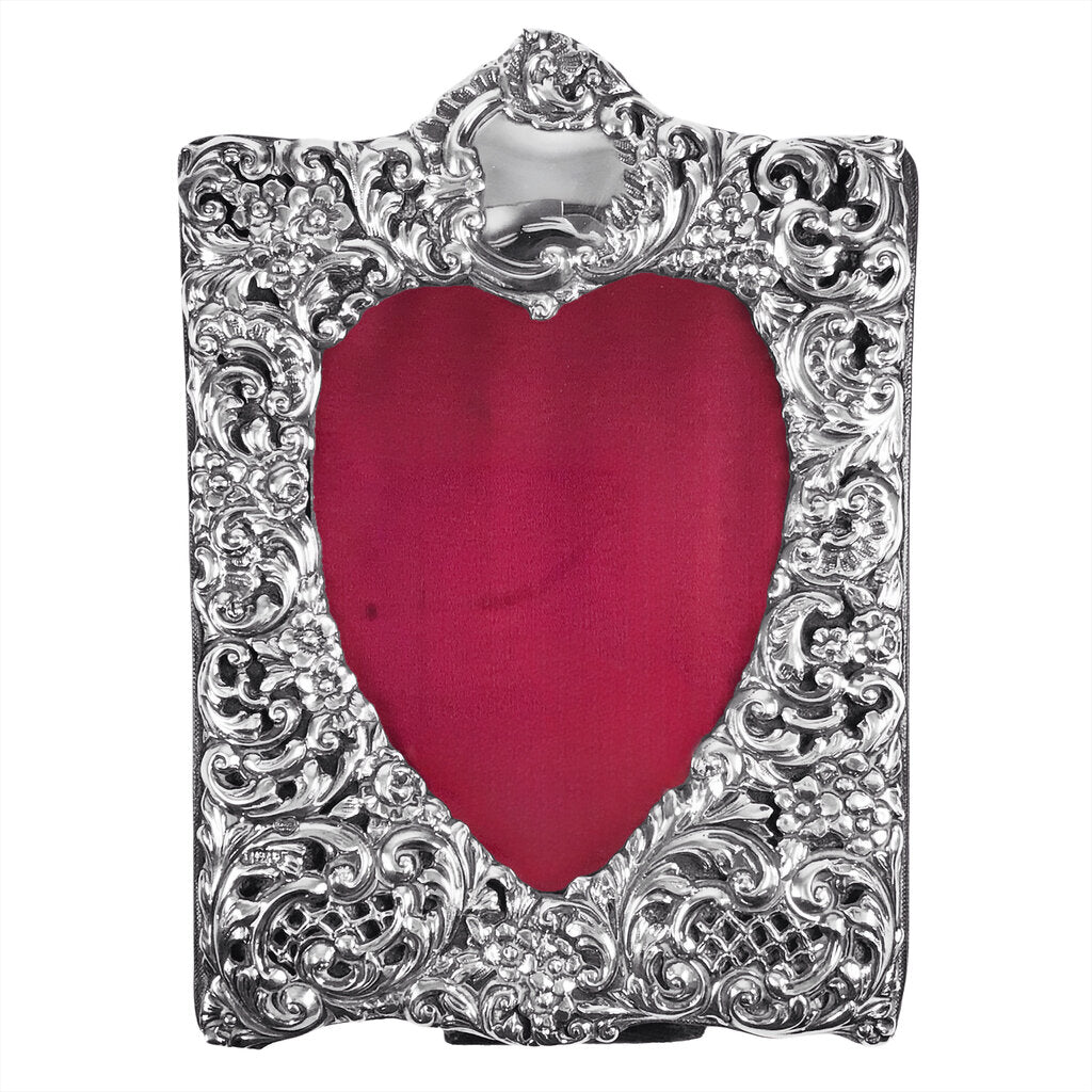 English Edwardian Sterling Silver Repousse Picture Frame by Goldsmiths & Silversmiths Co., 1904