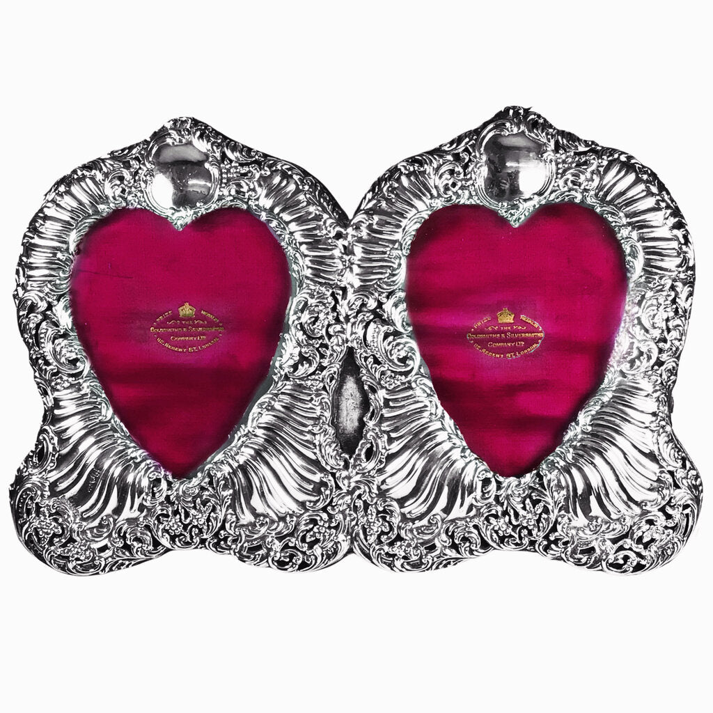 English Late Victorian Sterling Silver Double Heart Picture Frame by Goldsmiths & Silversmiths Co. 1899