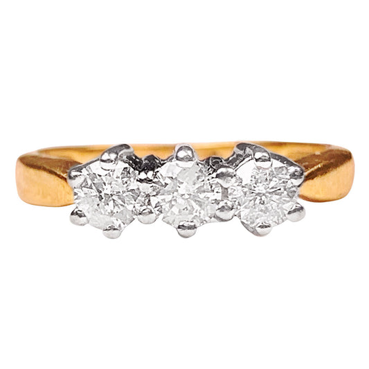 Three Stone Diamond Ring in 18Kt Gold