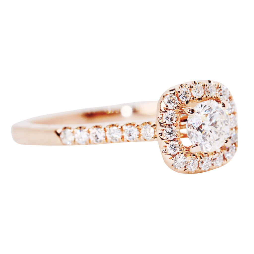 Diamond Halo Ring in 14Kt Rose Gold