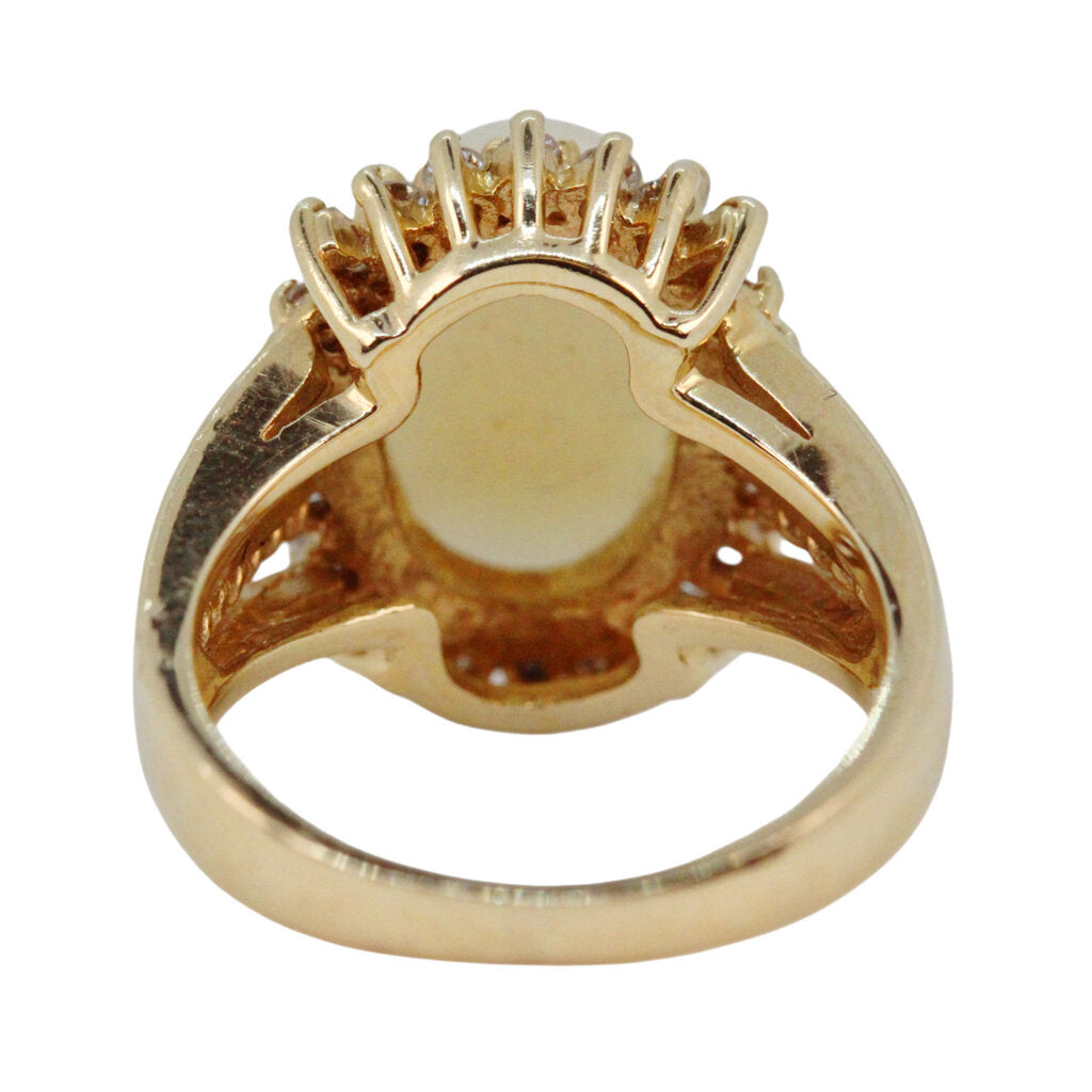 Opal & Diamond Ring in 14Kt Gold
