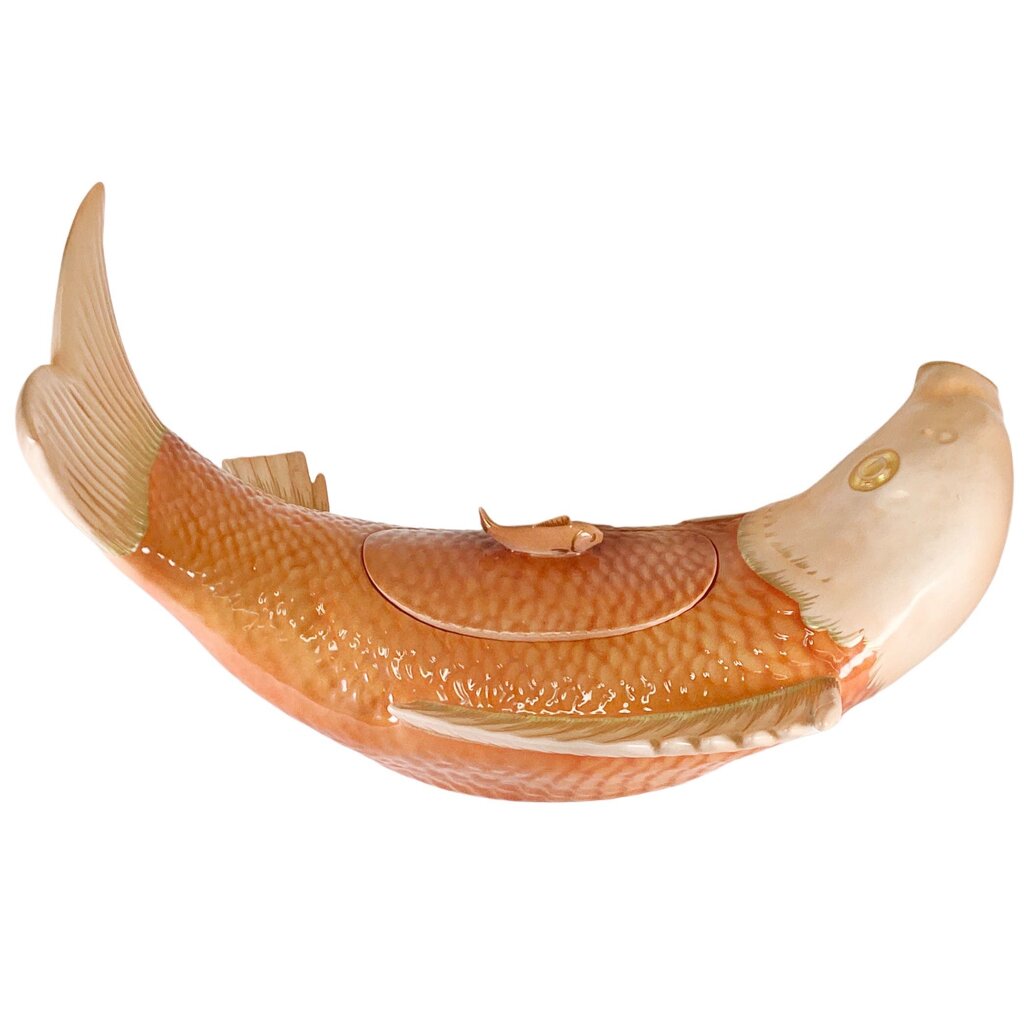 Mottahedeh Porcelain Carp Tureen