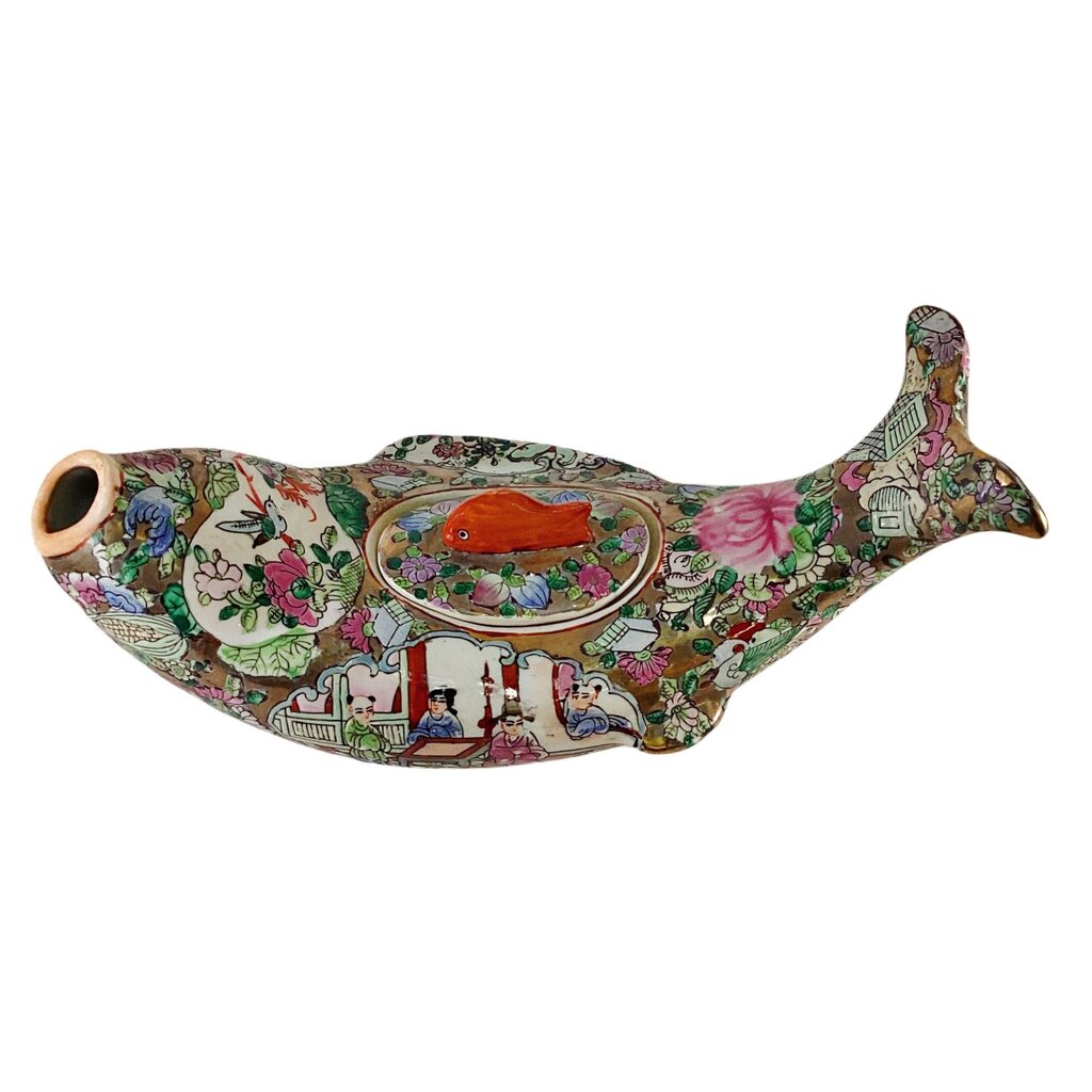 Chinese Rose Medallion Fish Tureen