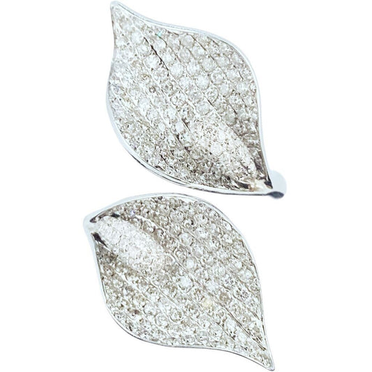 18Kt & Diamond Lily Custom Ring