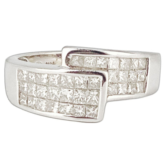 14Kt Gold & Diamond Ring