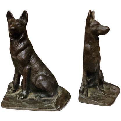 PAIR Cast Iron Coyote Bookends