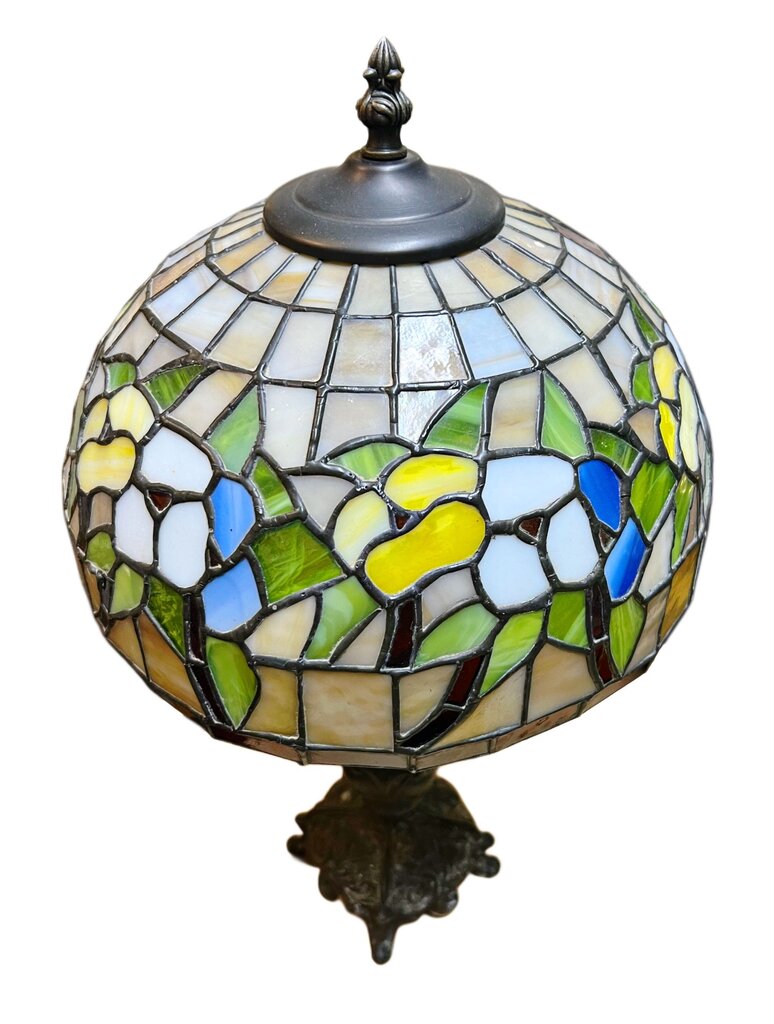 Tiffany Style Table Lamp