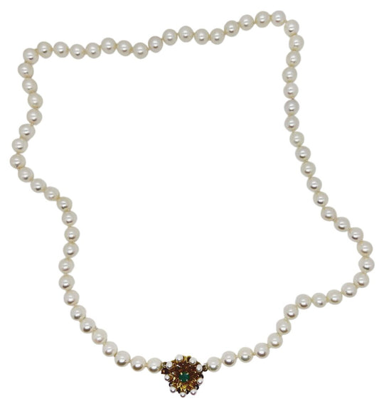 7.5 mm Cultured Pearl Necklace w 14Kt Gold & Emerald Clasp