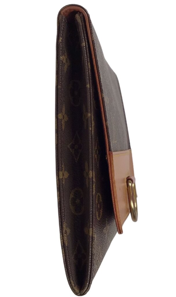 Louis Vuitton Monogram Clutch. Orig. $1575