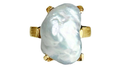 14 Kt Gold Ring w Baroque Pearl - Opportunity Shop DC