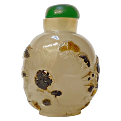 Antique Chinese Carved Agate Snuff Bottle. Qing Dynasty.