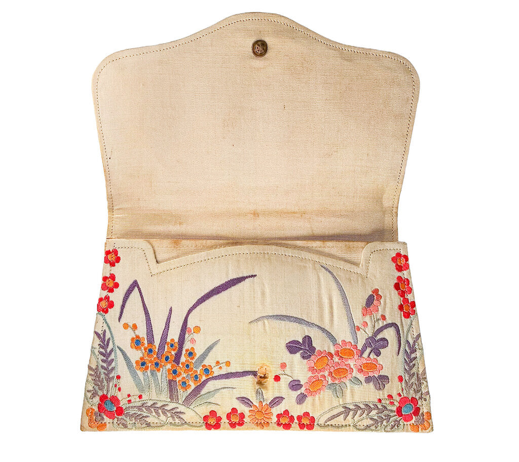 Chinese Ladies Stitched Purse 1920s