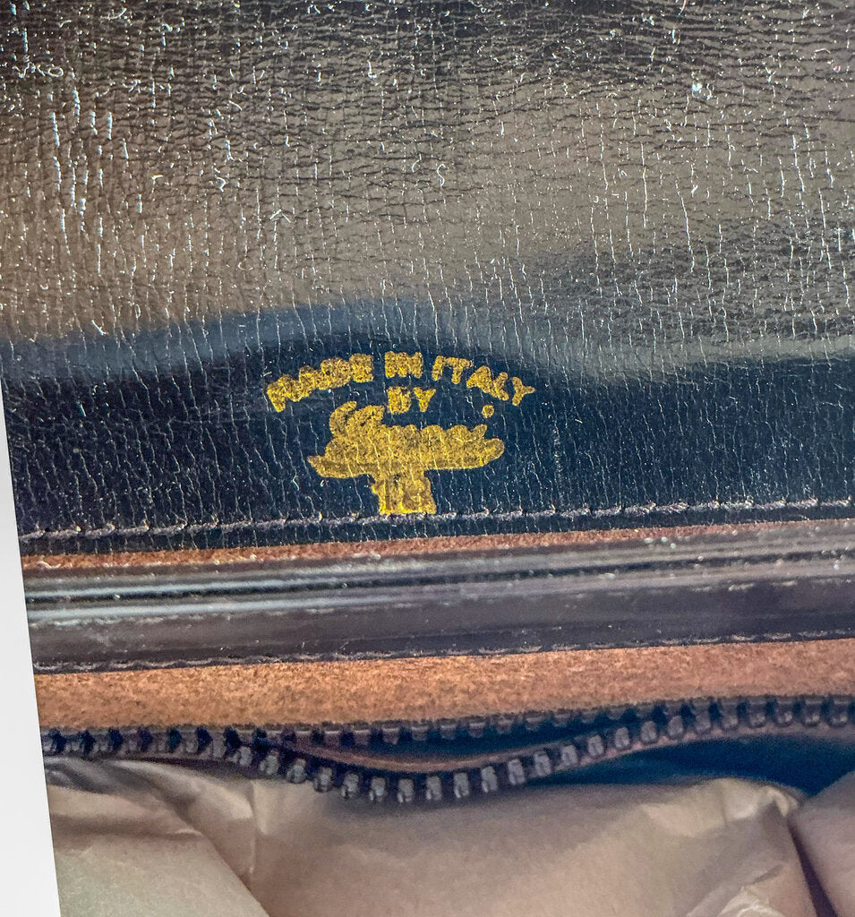 Vintage Brown Leather Gucci Shoulder Bag - Opportunity Shop DC