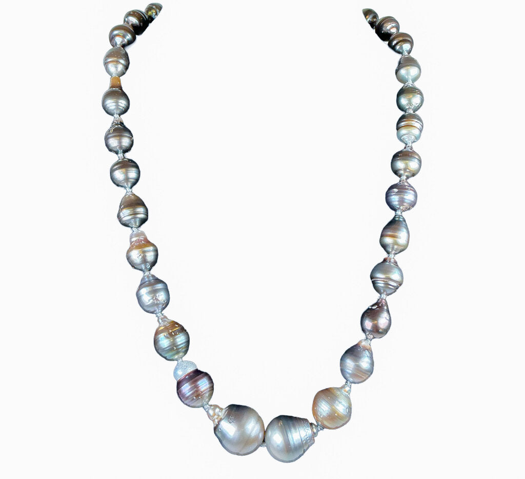 Tahitian Pearl Necklace w 14K G Clasp