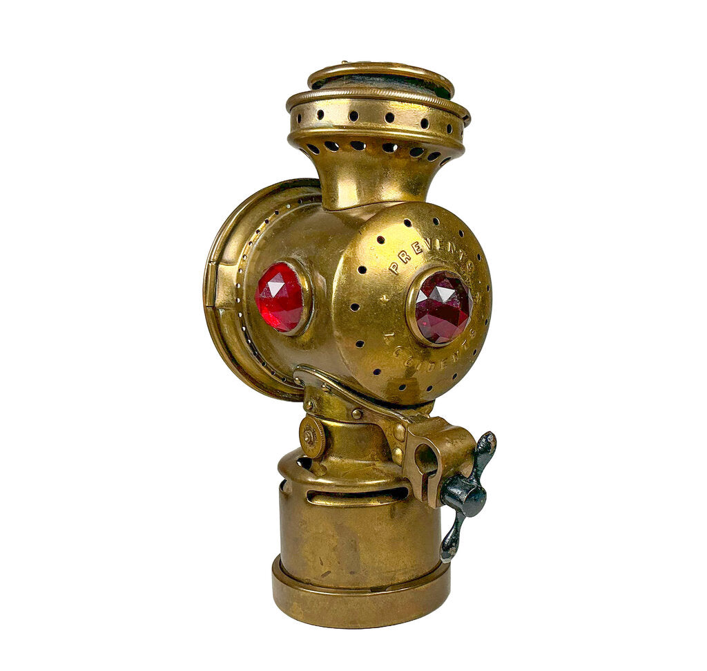 Neverout Insulated Kerosene Bike/Boat Lamp