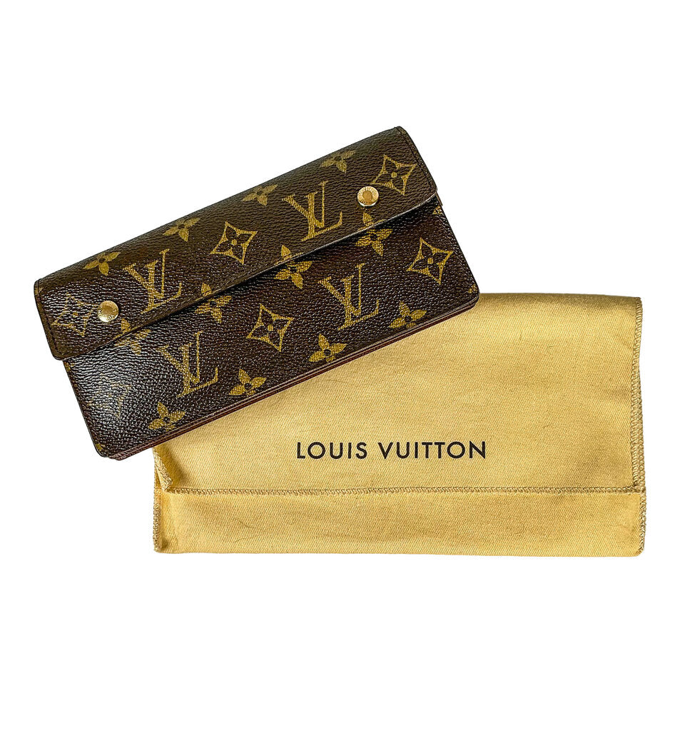 Louis Vuitton Monogram Accordion Wallet (orig. $895)